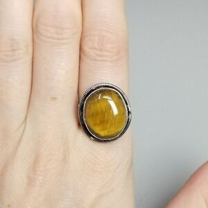Vintage Brown Tigers Eye Oval Cabochon Ring, Size 7 Silver Tone Bezel Set Band
